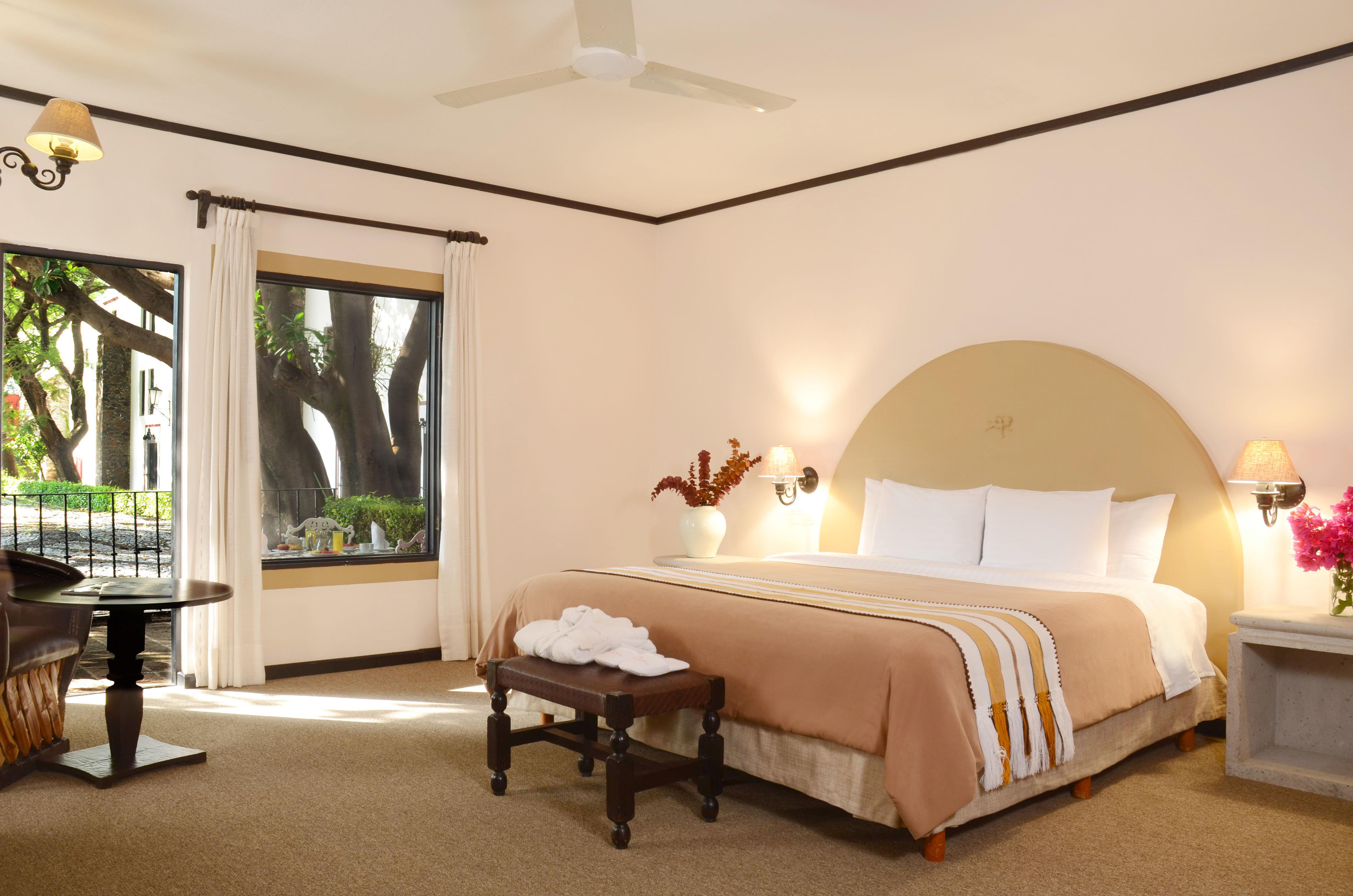فندق هاسيندا جوريكا من بريساس كويريتارو المظهر الخارجي الصورة A bedroom at Hotel El Rey de los Ángeles
