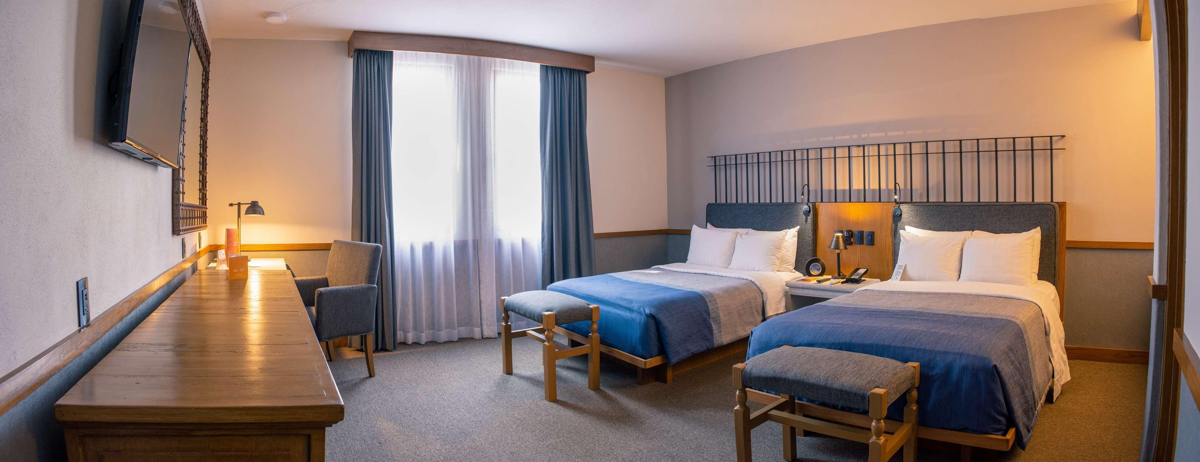 فندق هاسيندا جوريكا من بريساس كويريتارو المظهر الخارجي الصورة A room at the hotel